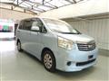 2010 Toyota Noah