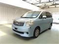 2010 Toyota Noah