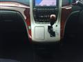 2010 Toyota Vellfire