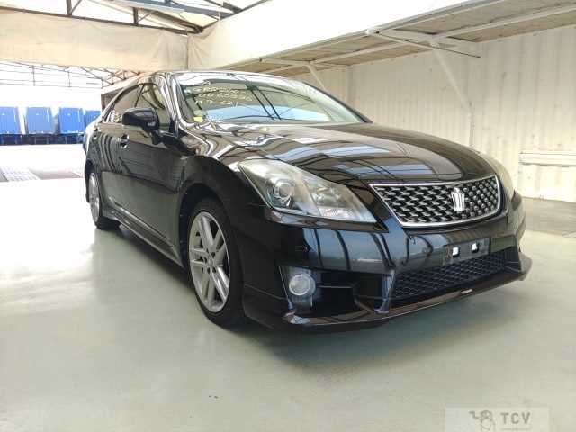 2011 Toyota Crown