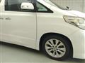 2008 Toyota Alphard