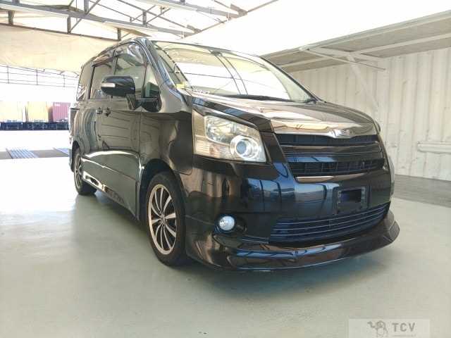 2008 Toyota Noah