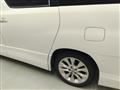 2009 Toyota Alphard