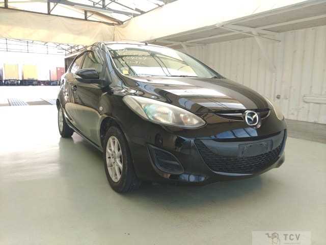 2012 Mazda Demio
