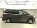 2013 Toyota Noah