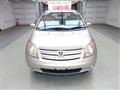 2003 Toyota IST