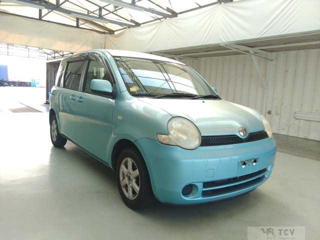 2004 Toyota Sienta