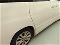 2010 Toyota Vellfire