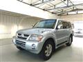 2006 Mitsubishi Pajero