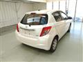 2011 Toyota Vitz