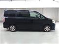2009 Toyota Noah