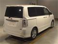 2011 Toyota Noah