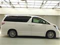 2013 Toyota Vellfire