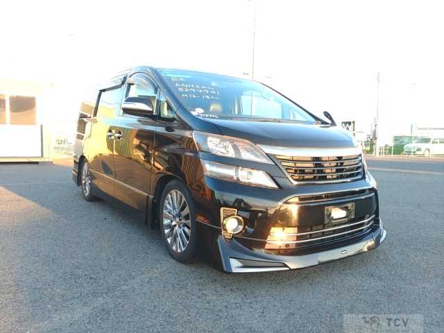 2013 Toyota Vellfire