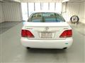 2004 Toyota Crown