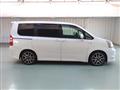 2013 Toyota Noah