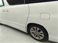 2010 Toyota Vellfire