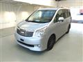 2013 Toyota Noah