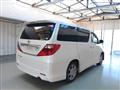 2010 Toyota Alphard