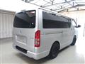 2005 Toyota Hiace Van