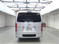 2005 Toyota Hiace Van