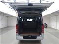 2005 Toyota Hiace Van