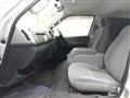 2005 Toyota Hiace Van