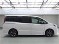 2017 Toyota Noah