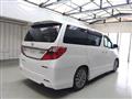 2013 Toyota Alphard