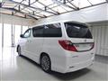 2013 Toyota Alphard