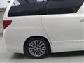 2013 Toyota Alphard