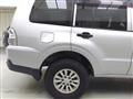 2013 Mitsubishi Pajero