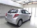 2011 Toyota Vitz