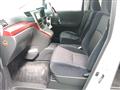 2009 Toyota Alphard