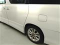 2009 Toyota Alphard