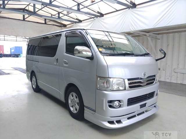 2005 Toyota Hiace Van