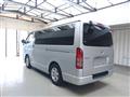 2005 Toyota Hiace Van