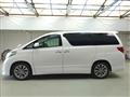 2011 Toyota Alphard