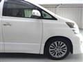 2014 Toyota Vellfire