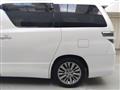 2014 Toyota Vellfire