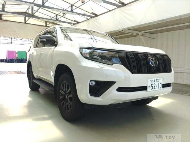 2023 Toyota Land Cruiser Prado