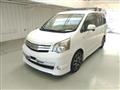 2010 Toyota Noah