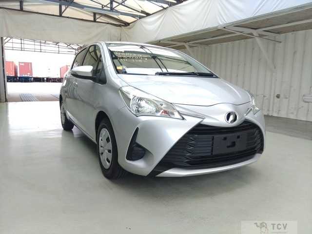 2017 Toyota Vitz