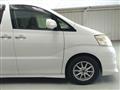 2007 Toyota Alphard