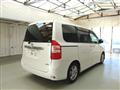 2011 Toyota Noah