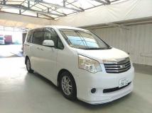 2011 Toyota Noah
