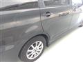 2005 Toyota Wish