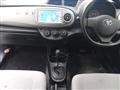 2011 Toyota Vitz