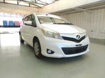 2011 Toyota Vitz