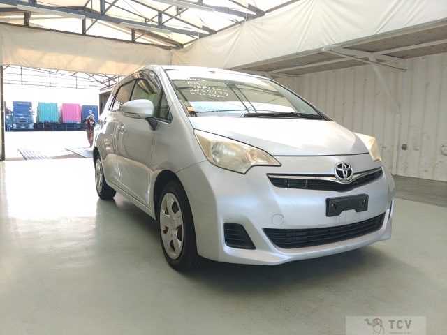 2012 Toyota Ractis